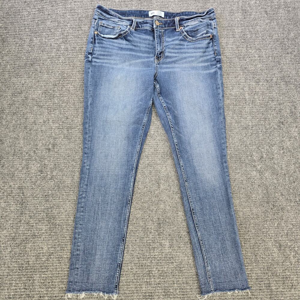 BKE Payton Jeans Womens 34 Measures 34x28 Mid Rise Ankle Skinny Raw Hem